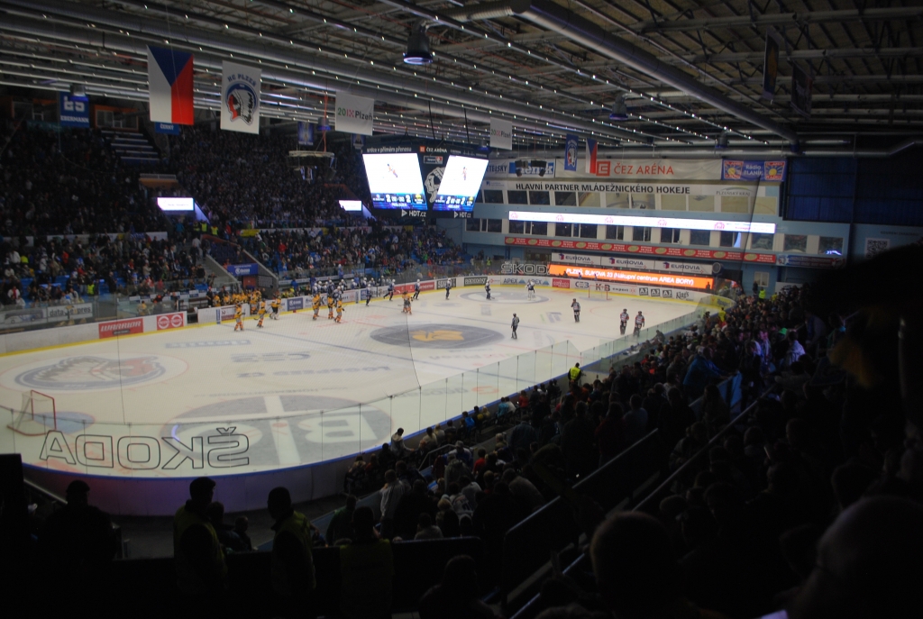 Ropáci v Plzni 14.9.2014